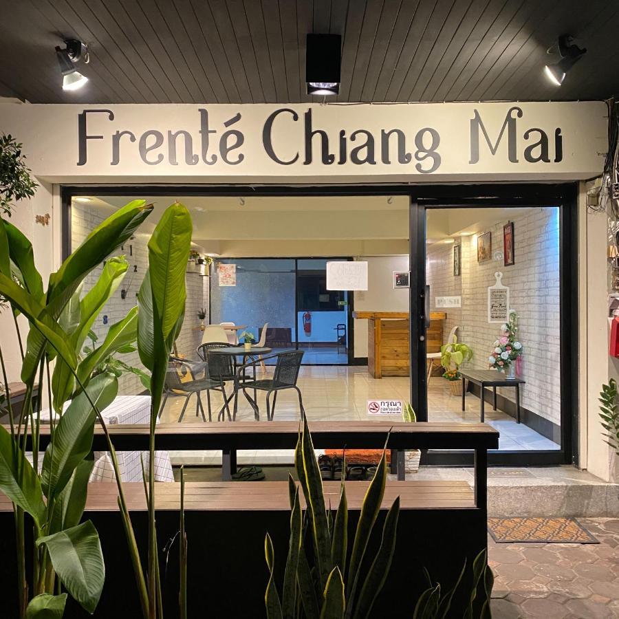 FrenTé Chiang Mai Hotel Luaran gambar